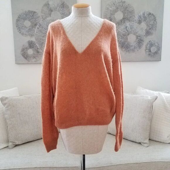 FREE PEOPLE | Gossamer V-Neck Sweater - [Small in Terracotta] - Picture 4 of 9